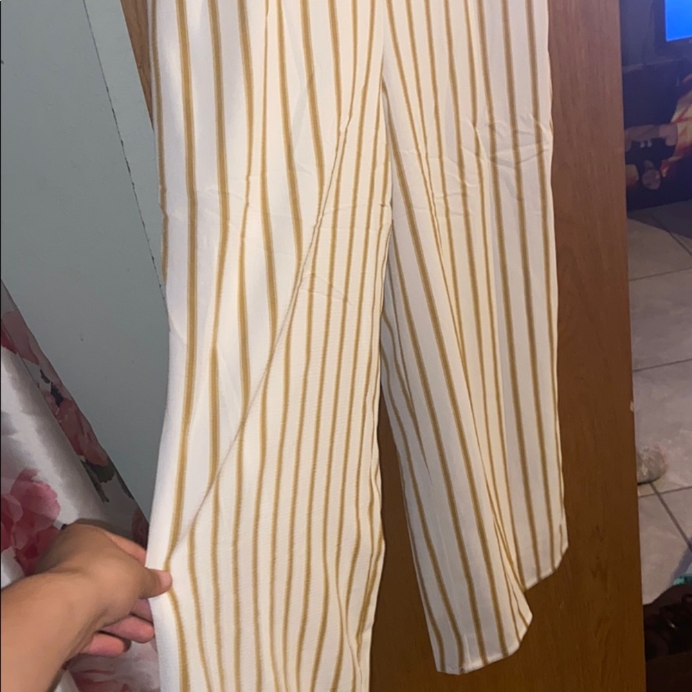 Romper - Picture 2 of 2